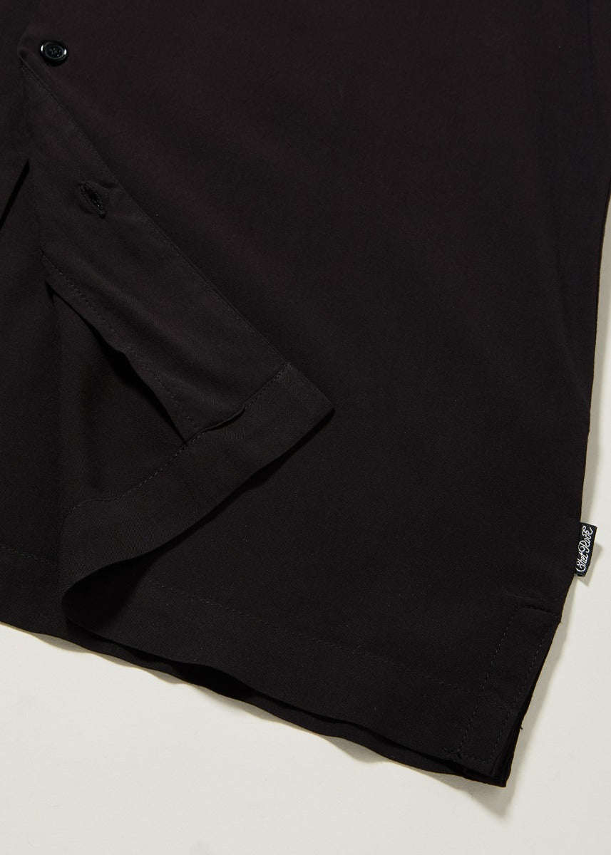 Jeffery Contrast Leo Bowling Shirt